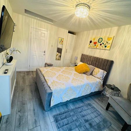 Private Guest House/Annexe Salford  Eksteriør billede